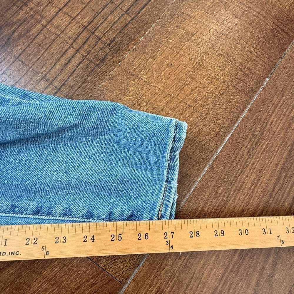 Levis Jeans Silver Tab Womens 29 Mom Jean Distressed Light Wash Blue - Picture 9 of 11